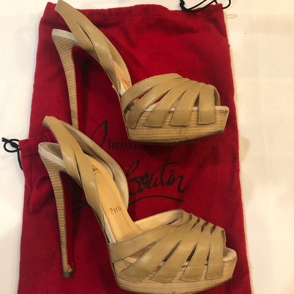 Christian Louboutin Shoes - Christian Louboutin Samaya heels